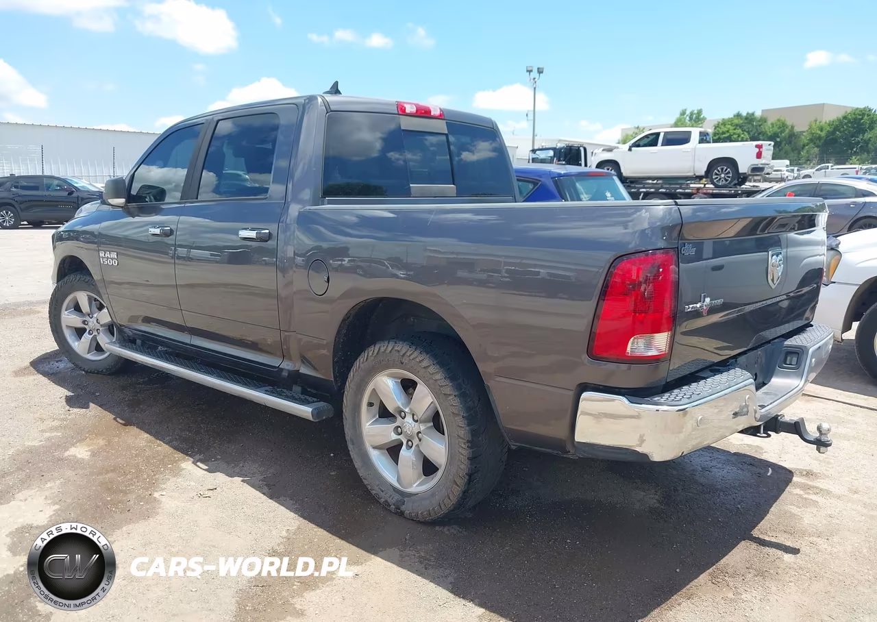 2015 Ram 1500 Lone Star VIN:1C6RR6LG3FS742549 - 15
