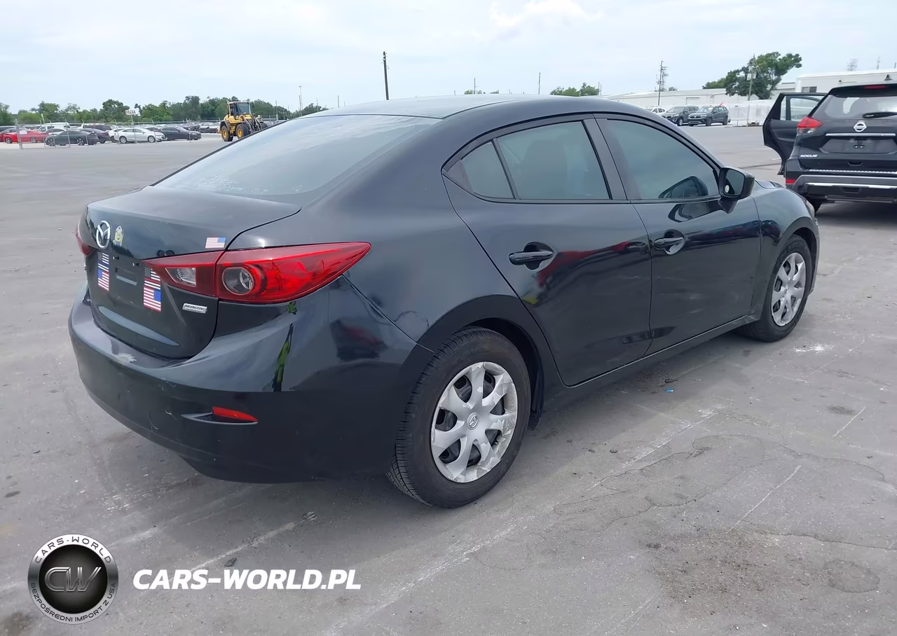 2015 Mazda Mazda3 I Sport VIN:3MZBM1U75FM195154 - 4
