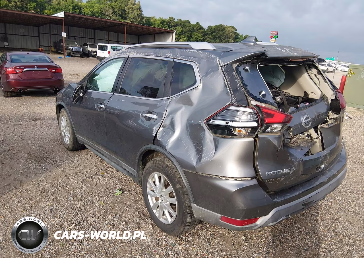 2017 Nissan Rogue Sv VIN:KNMAT2MTXHP546819 - 3