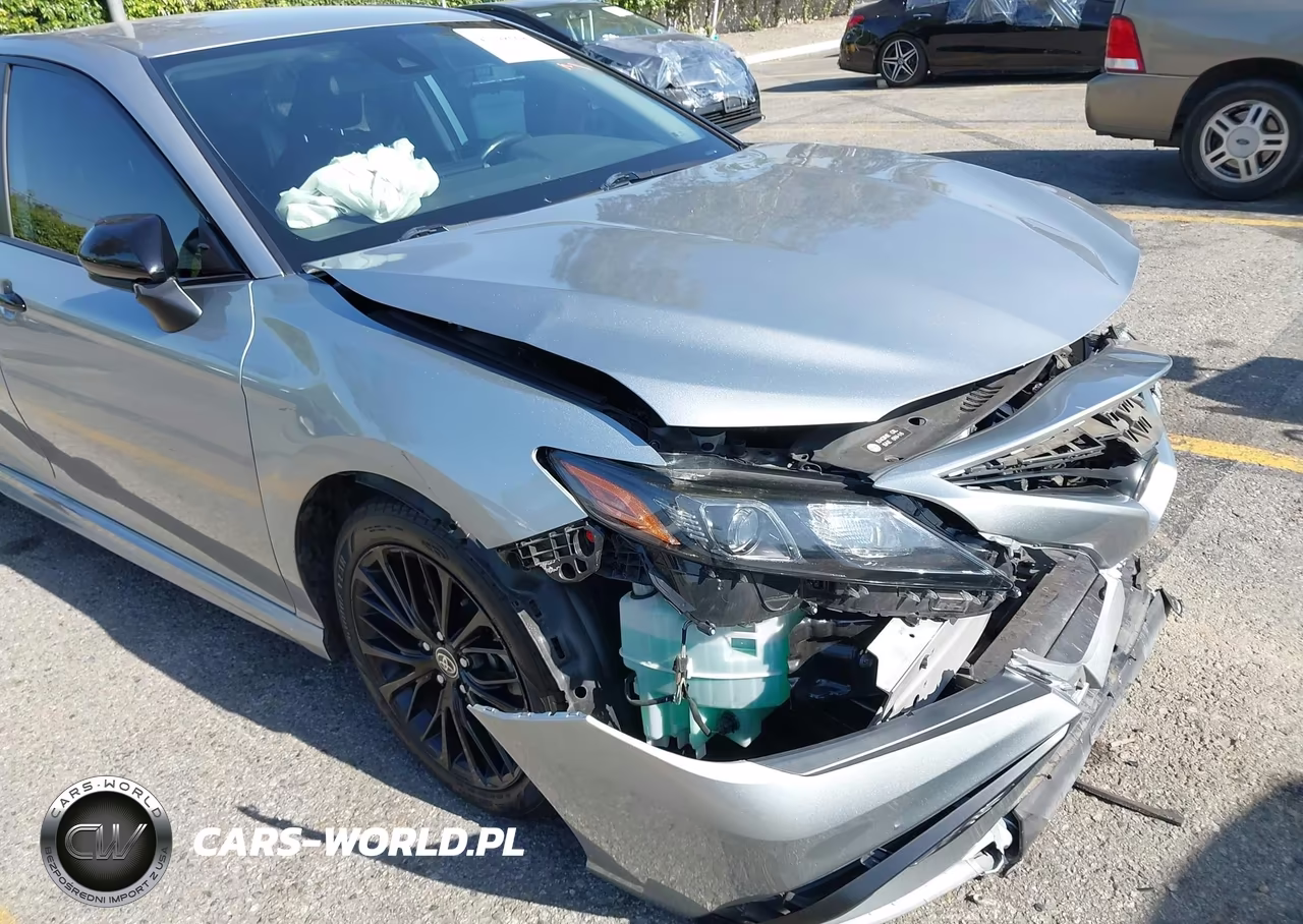 2021 Toyota Camry Se Nightshade Edition VIN:4T1G11AK8MU489159 - 13