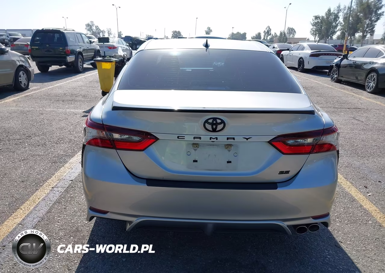 2021 Toyota Camry Se Nightshade Edition VIN:4T1G11AK8MU489159 - 18