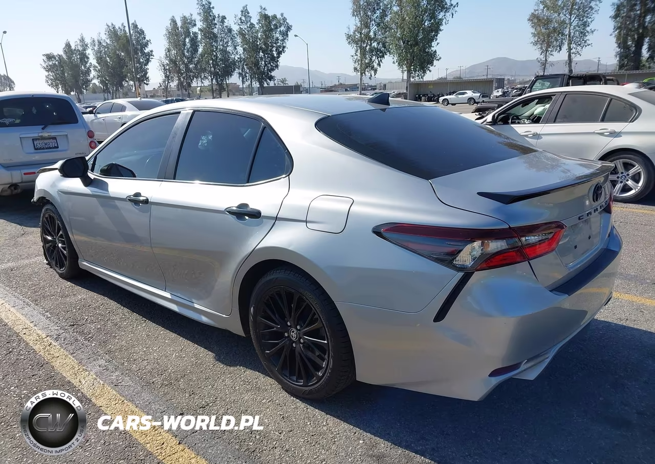 2021 Toyota Camry Se Nightshade Edition VIN:4T1G11AK8MU489159 - 3