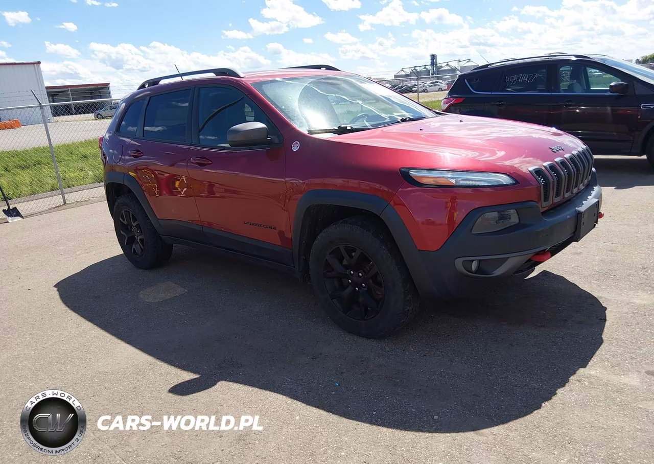 2015 Jeep Cherokee Trailhawk – zdjęcie 1 z 16