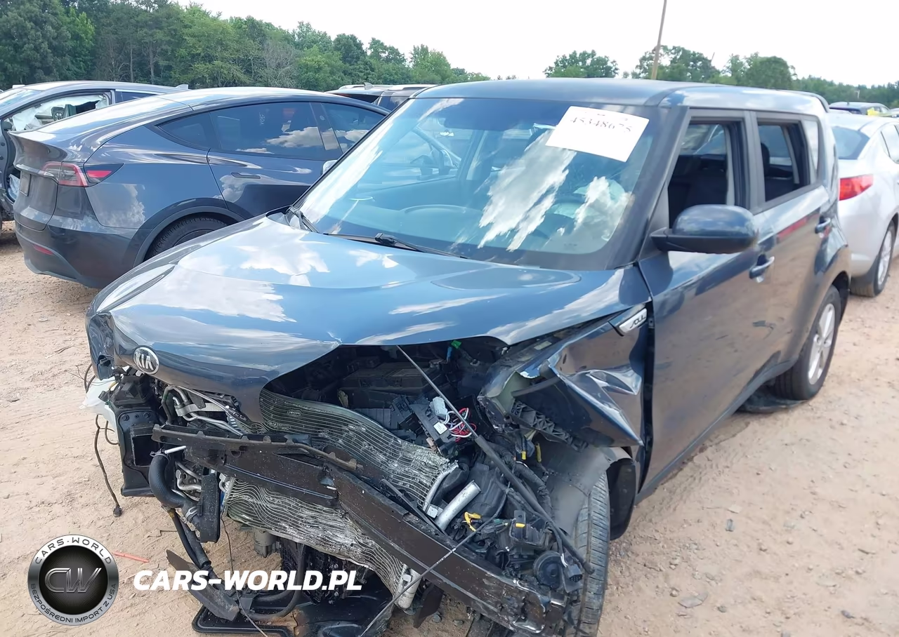 2016 Kia Soul + VIN:KNDJP3A58G7293532 - 2