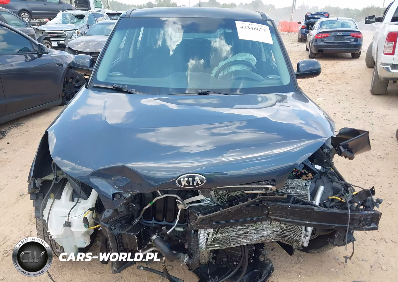 2016 Kia Soul + VIN:KNDJP3A58G7293532 - 6