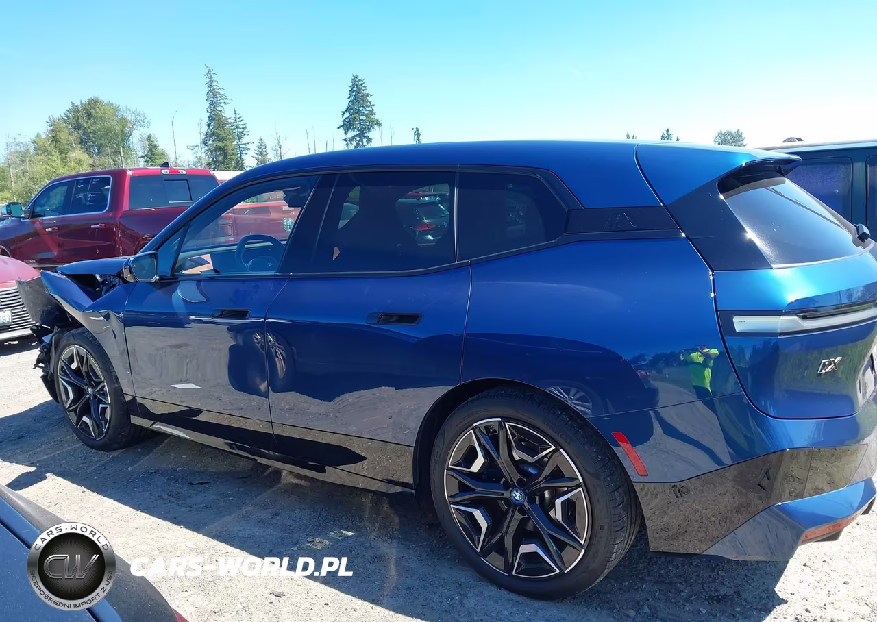 2023 BMW Ix M60 VIN:WB533CF03PCM07831 - 14