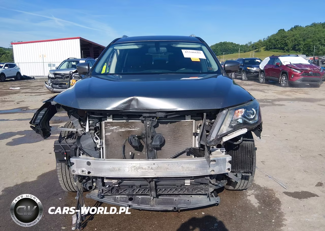 2018 Nissan Pathfinder Platinum VIN:5N1DR2MM9JC643779 - 13