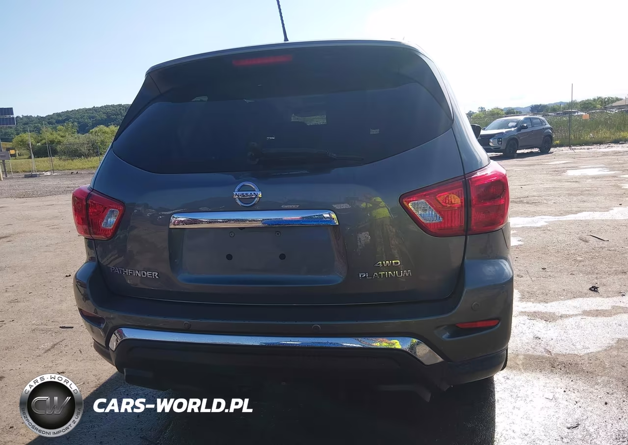 2018 Nissan Pathfinder Platinum VIN:5N1DR2MM9JC643779 - 17