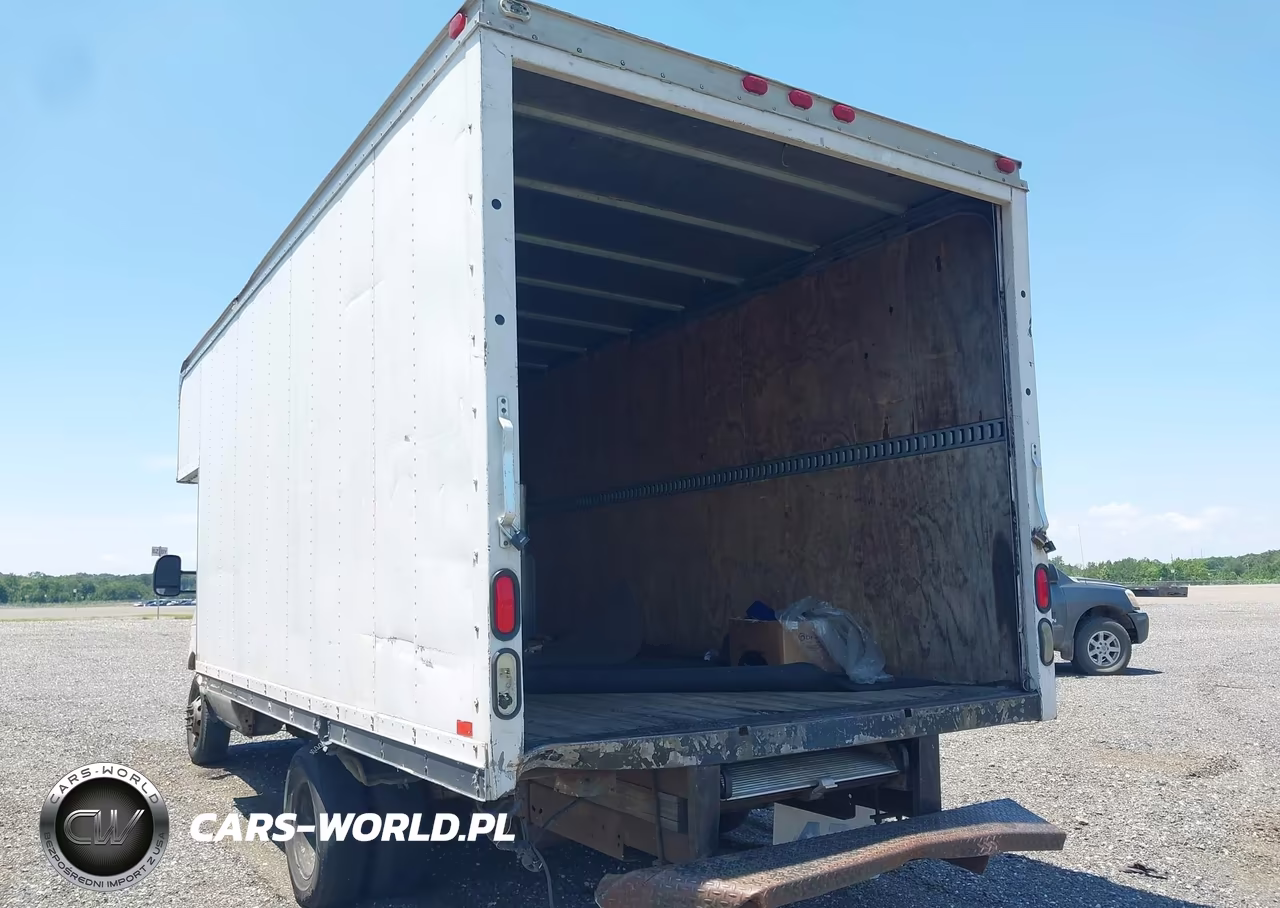 2002 Ford E-350 Cutaway Standard VIN:1FDWE35F22HB15368 - 11