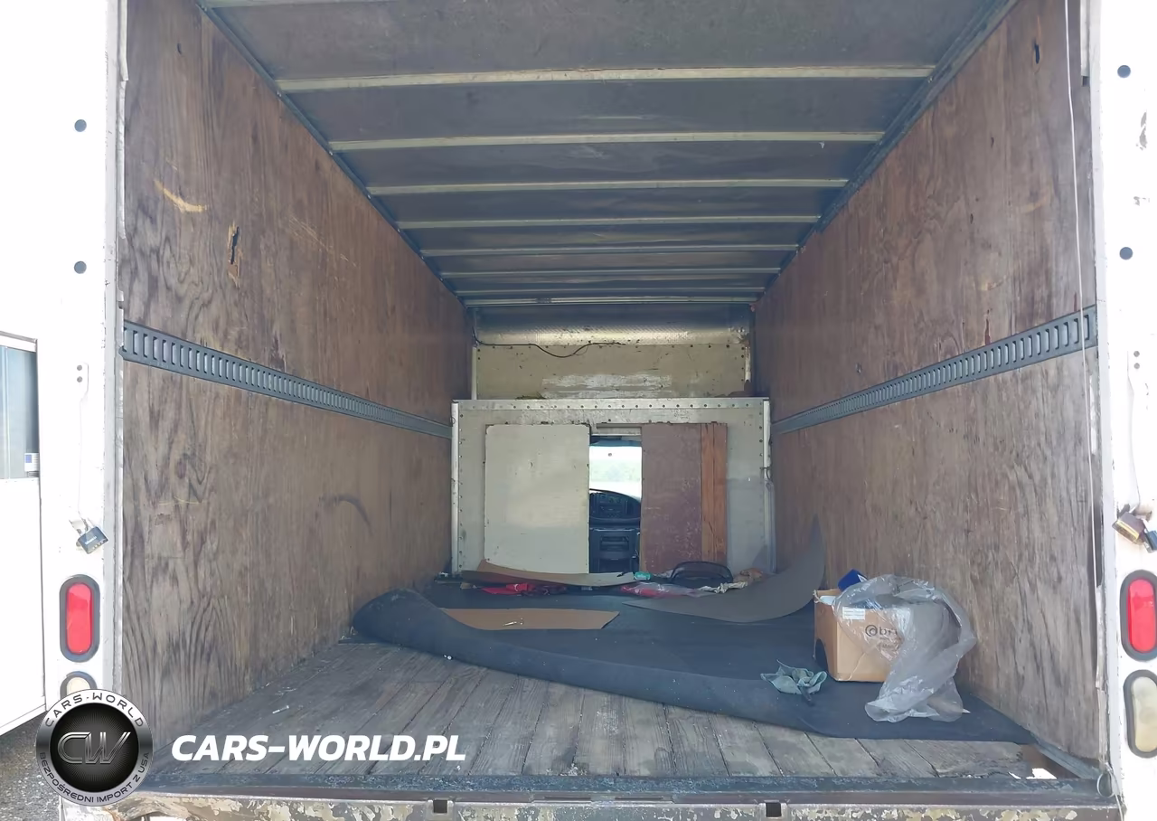 2002 Ford E-350 Cutaway Standard VIN:1FDWE35F22HB15368 - 6