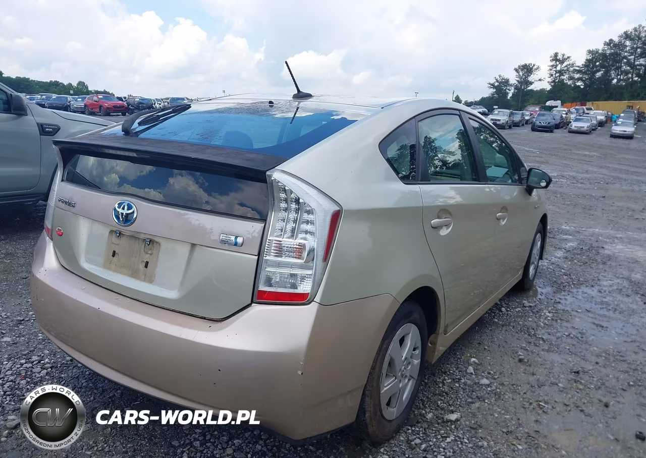 2010 Toyota Prius Ii VIN:JTDKN3DU7A0030008 - 4