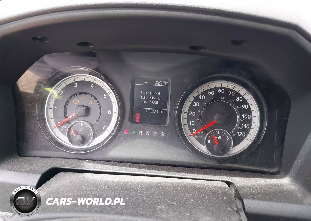 2016 Ram 1500 Tradesman VIN:1C6RR6FT4GS168117 - 7