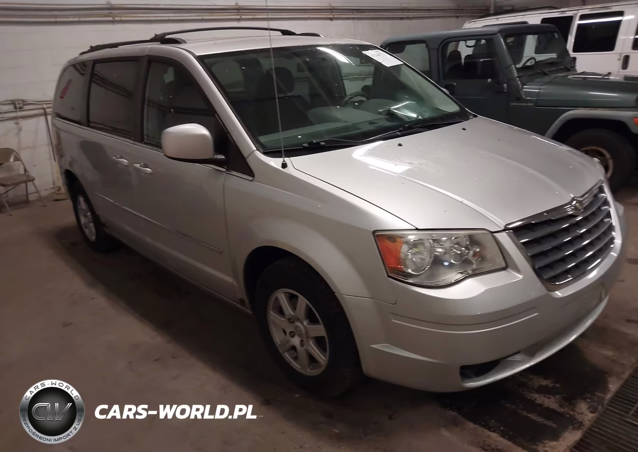 2010 Chrysler Town & Country Touring