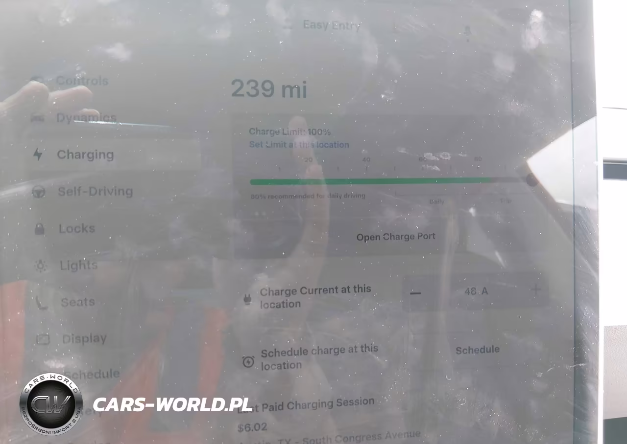2022 Tesla Model Y Long Range Dual Motor All-Wheel Drive VIN:7SAYGDEE7NA010950 - 17