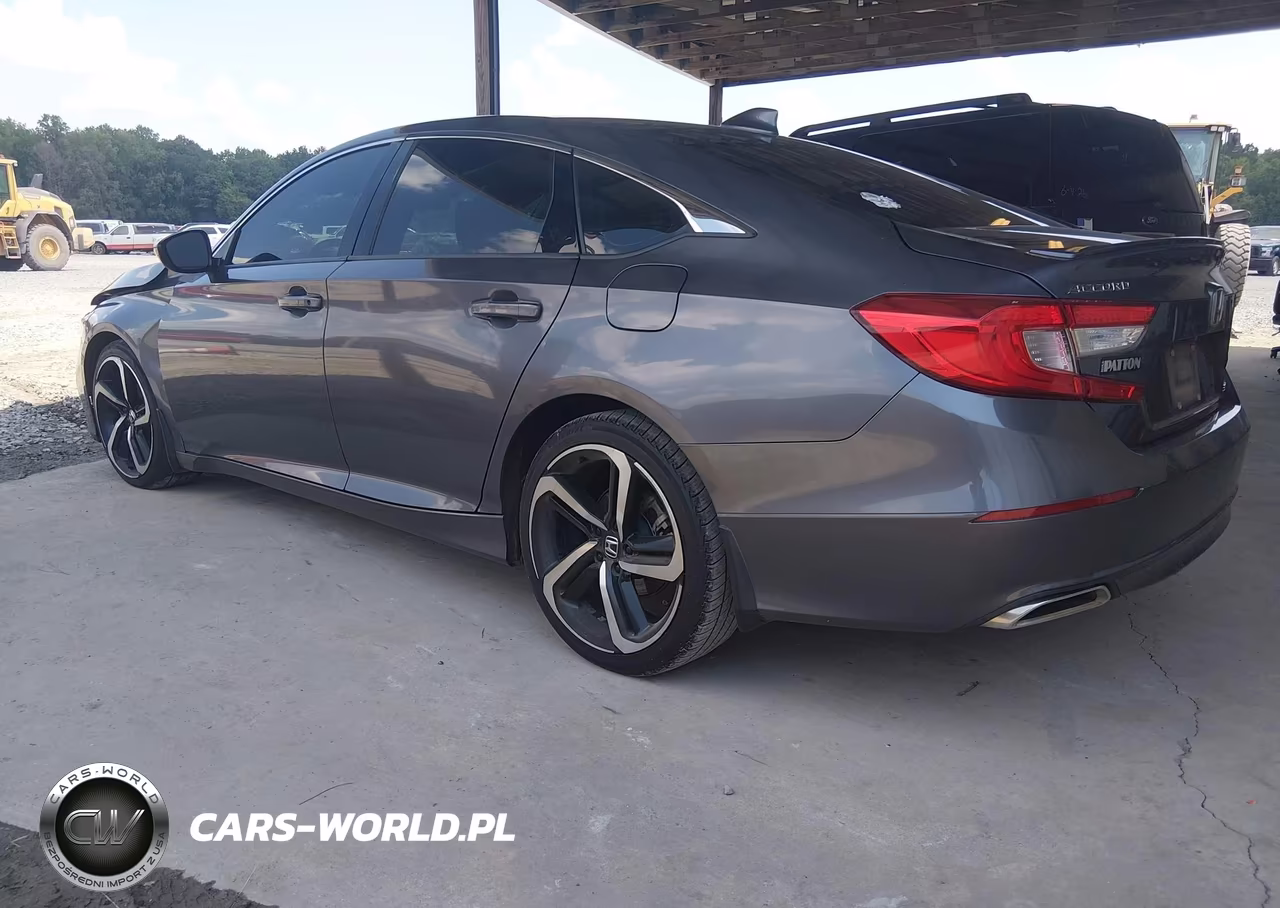 2018 Honda Accord Sport VIN:1HGCV1F37JA132434 - 3