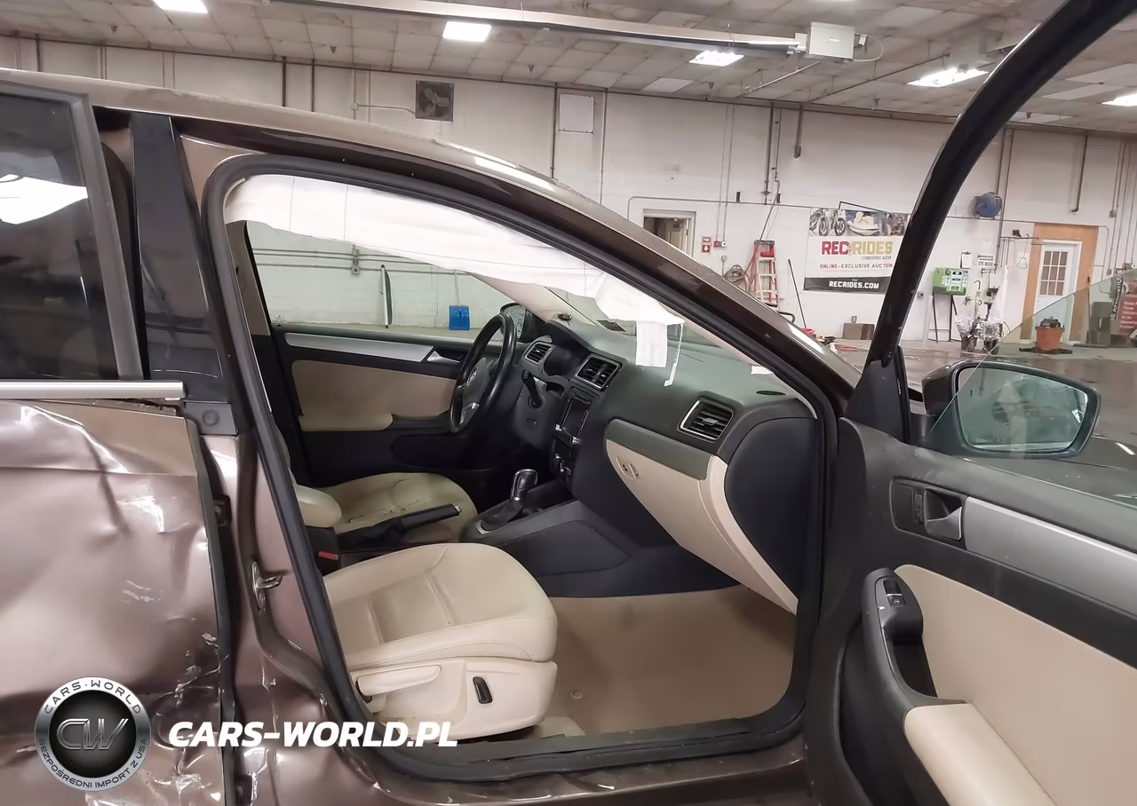 2014 Volkswagen Jetta 1.8T Se VIN:3VWD17AJXEM420705 - 5
