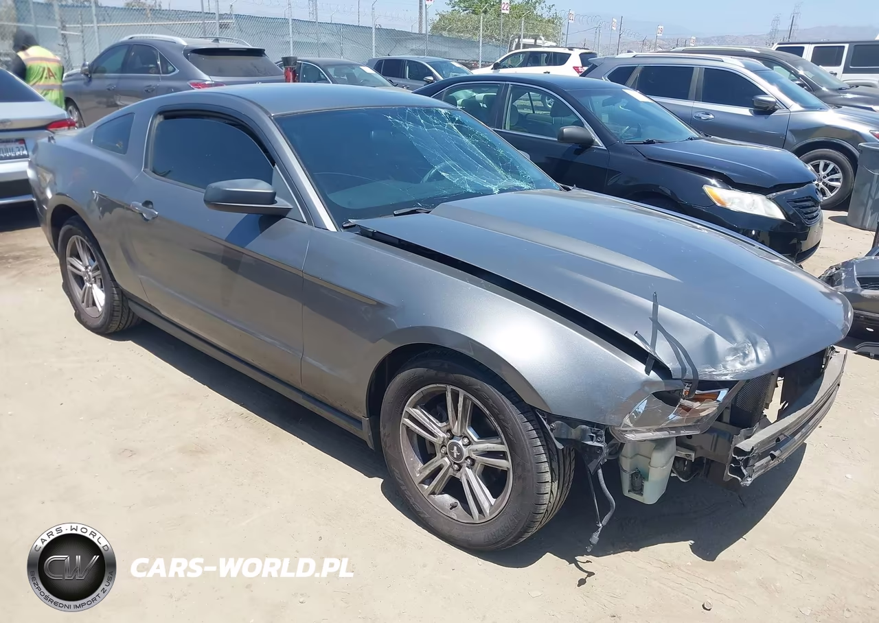 2010 Ford Mustang V6