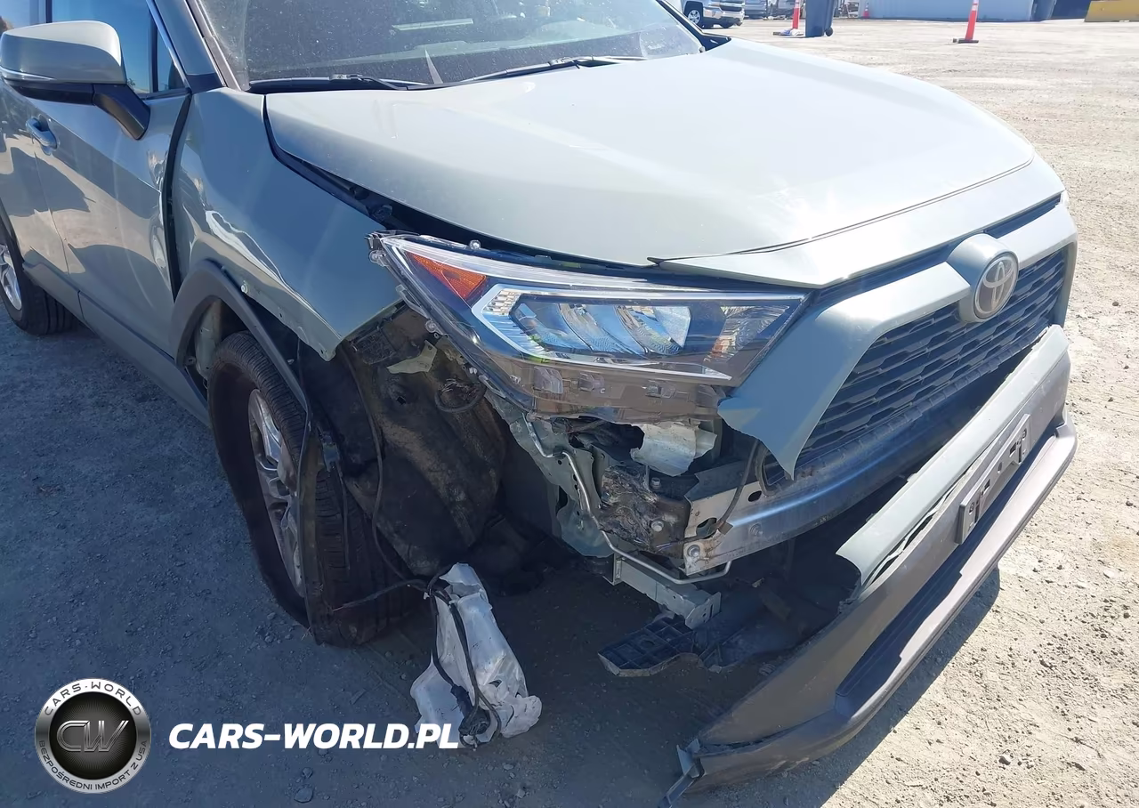 2020 Toyota Rav4 Xle VIN:2T3P1RFV2LC098985 - 6