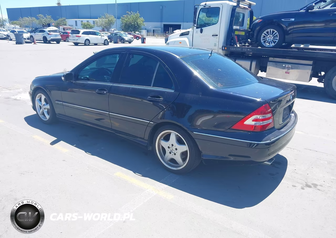 2005 Mercedes-Benz C 230 Kompressor Sport VIN:WDBRF40J25A750070 - 3