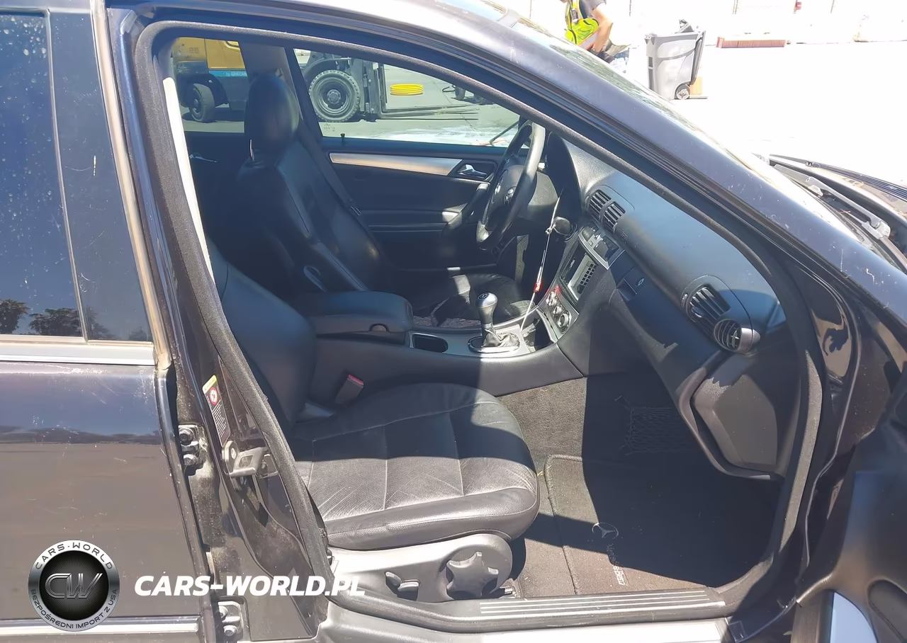 2005 Mercedes-Benz C 230 Kompressor Sport VIN:WDBRF40J25A750070 - 5