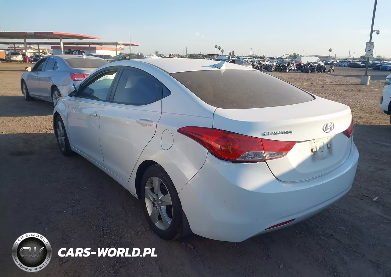 2013 Hyundai Elantra Gls VIN:5NPDH4AE1DH258337 - 3