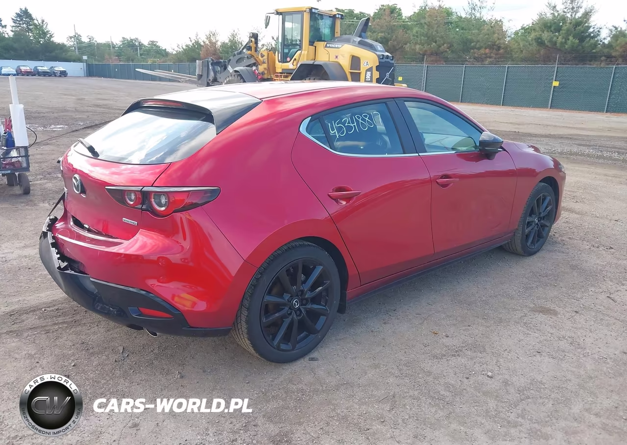 2024 Mazda Mazda3 2.5 S Select Sport VIN:JM1BPAKM8R1714931 - 4