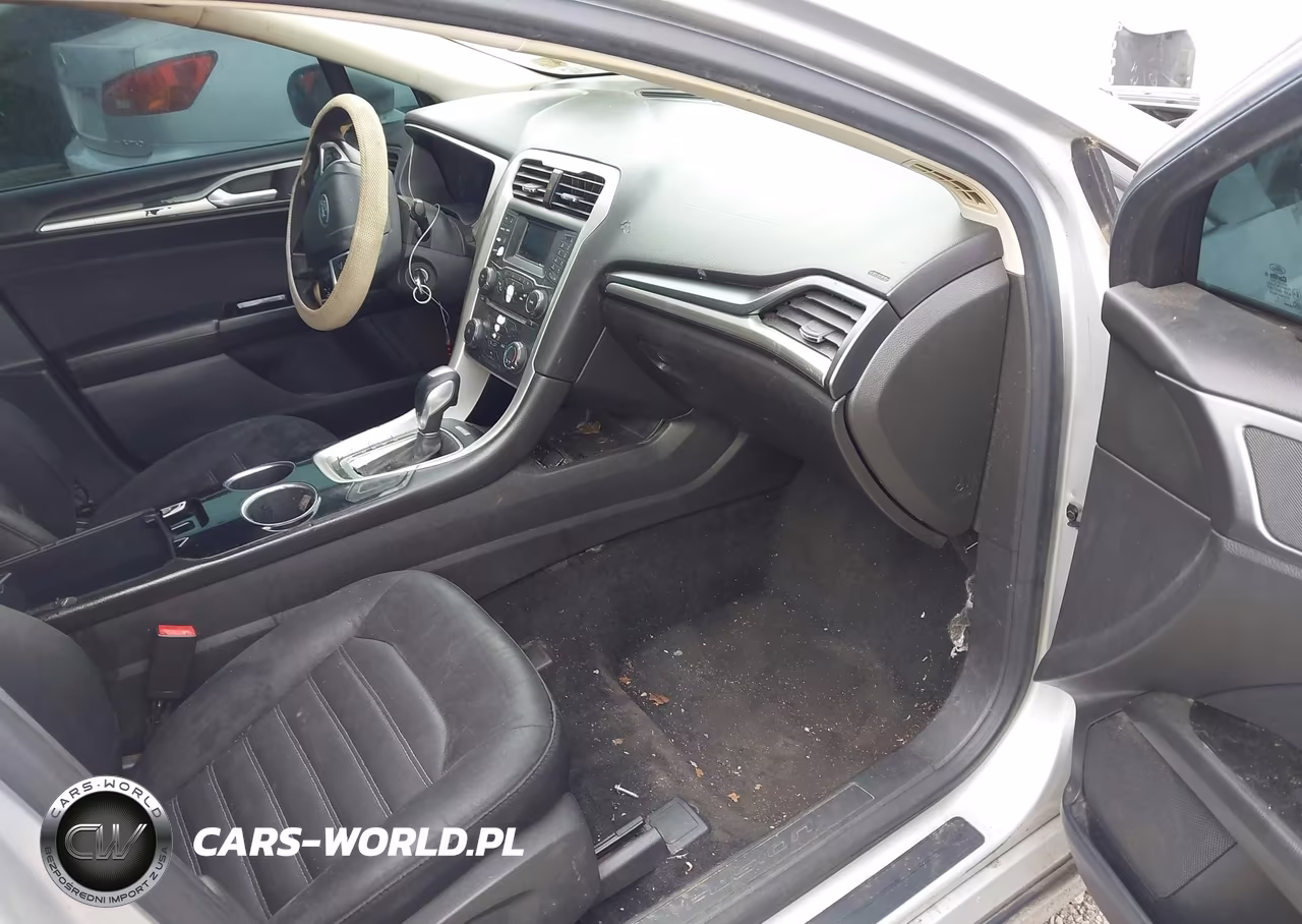 2013 Ford Fusion Se VIN:3FA6P0HRXDR272415 - 5