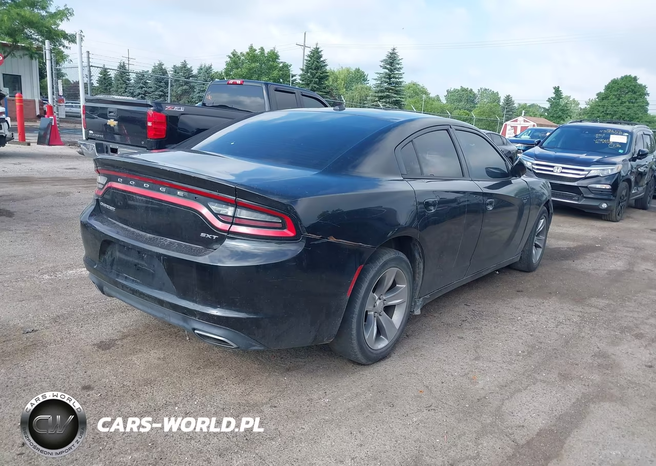 2015 Dodge Charger Sxt VIN:2C3CDXHG1FH753413 - 4