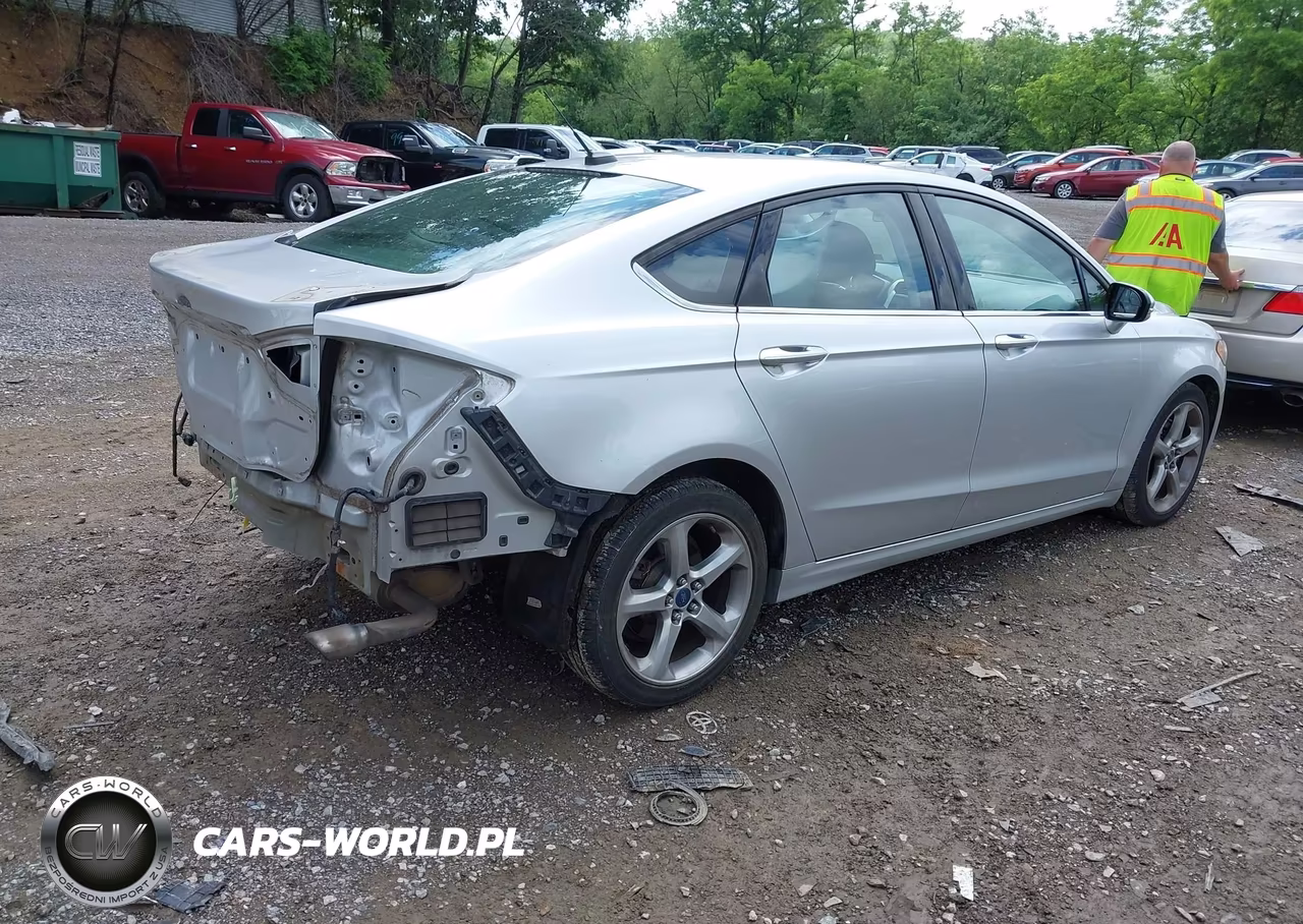 2015 Ford Fusion Se VIN:3FA6P0HD9FR111013 - 4