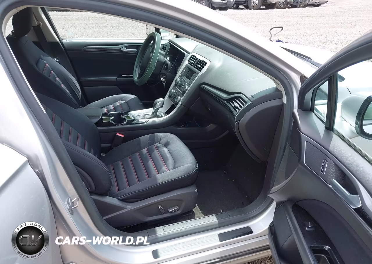 2015 Ford Fusion Se VIN:3FA6P0HD9FR111013 - 5