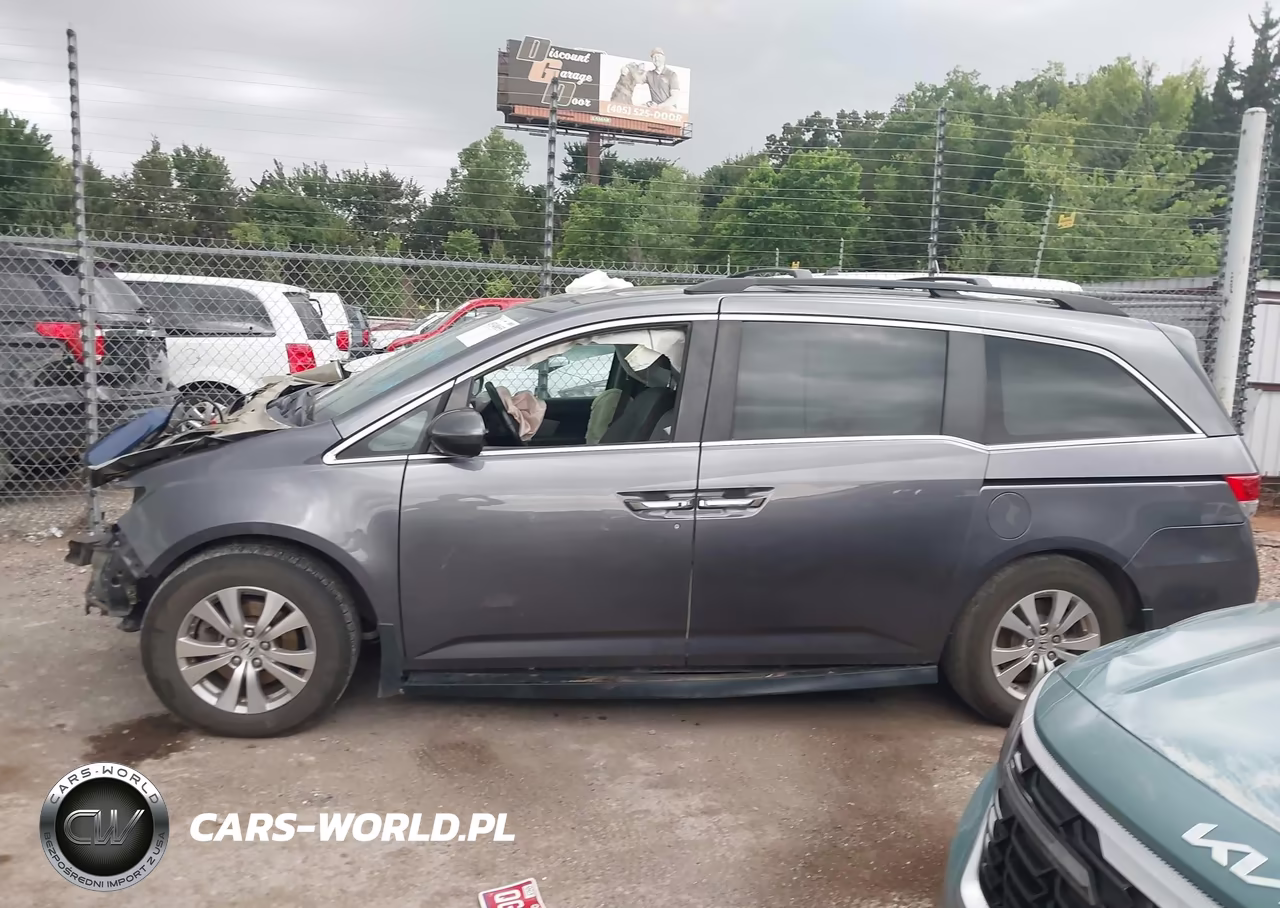 2015 Honda Odyssey Ex-L VIN:5FNRL5H65FB100254 - 13