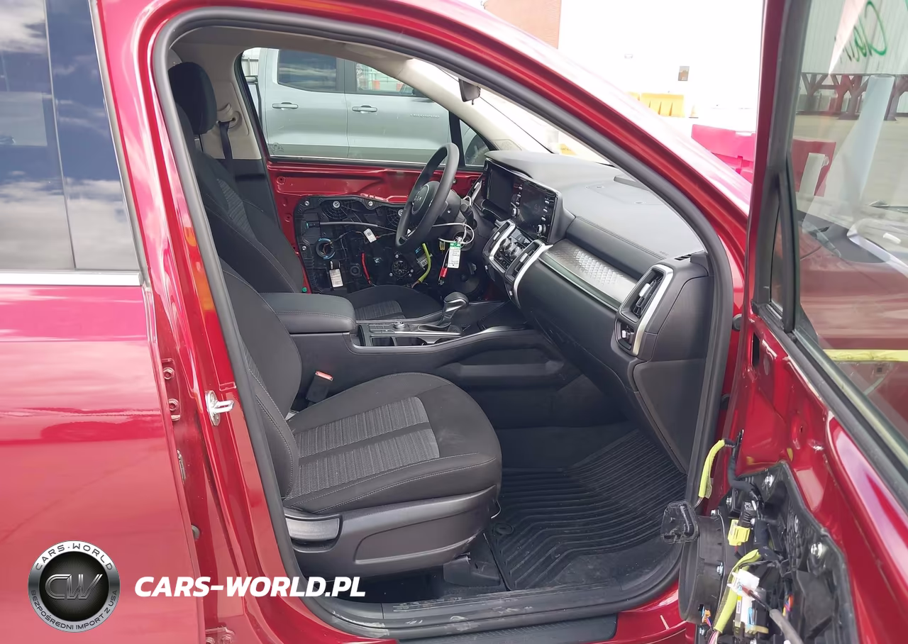2022 Kia Sorento Lx VIN:5XYRG4LC9NG092954 - 5