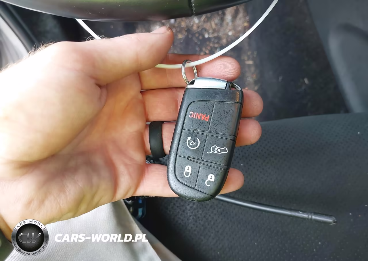 2018 Jeep Grand Cherokee Altitude 4X4 VIN:1C4RJFAG0JC501179 - 11