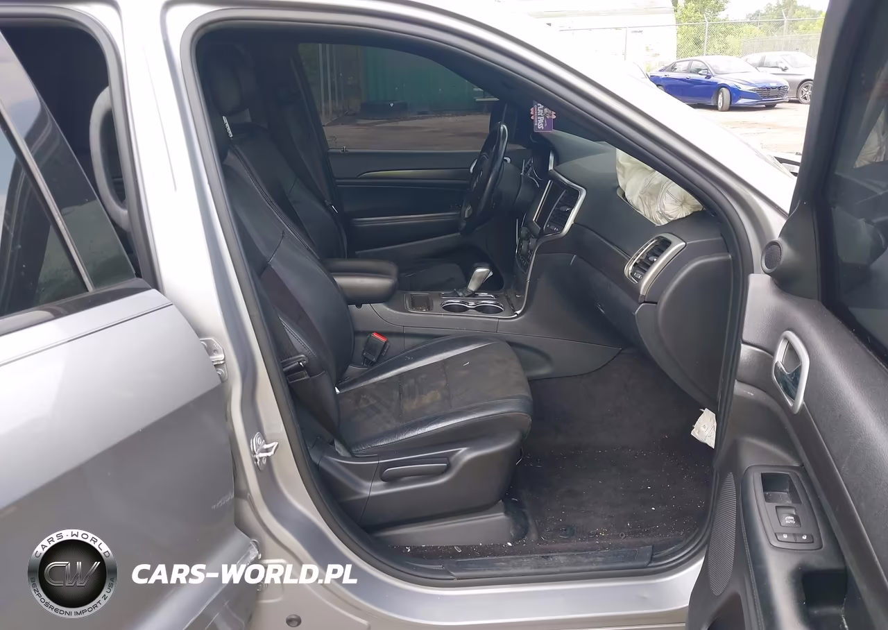 2018 Jeep Grand Cherokee Altitude 4X4 VIN:1C4RJFAG0JC501179 - 5