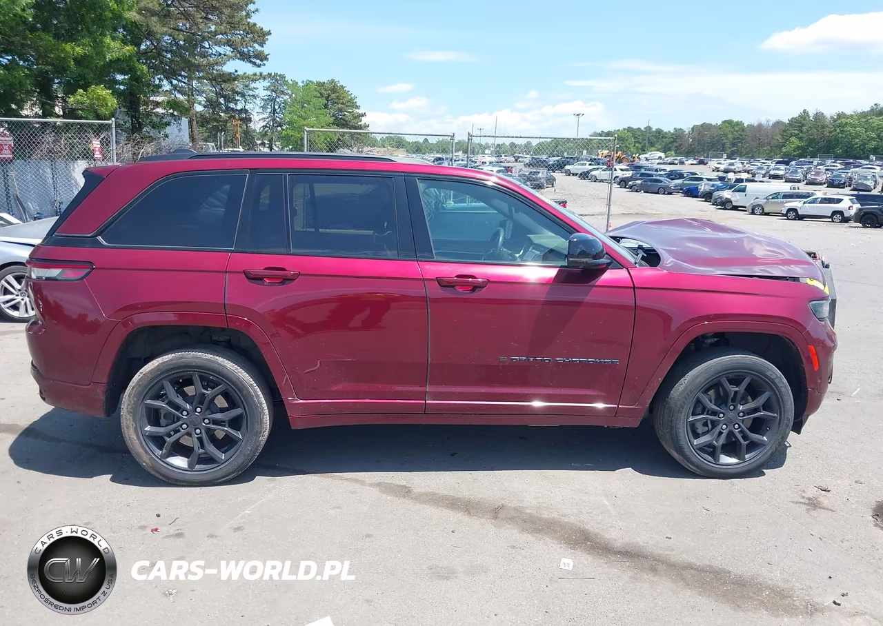 2024 Jeep Grand Cherokee 4Xe Anniversary Edition VIN:1C4RJYB69R8511550 - 13