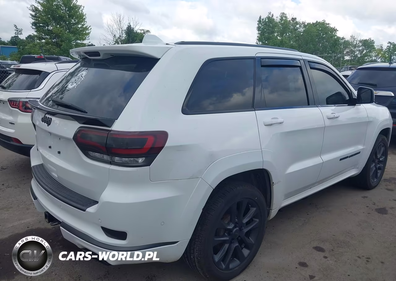 2019 Jeep Grand Cherokee High Altitude 4X4 VIN:1C4RJFCG4KC558757 - 4