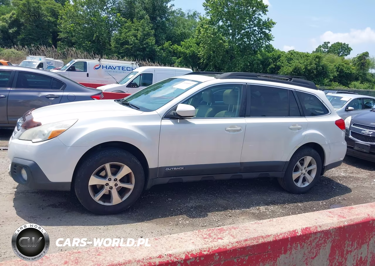 2013 Subaru Outback 2.5I Limited VIN:4S4BRCPC1D3204645 - 14