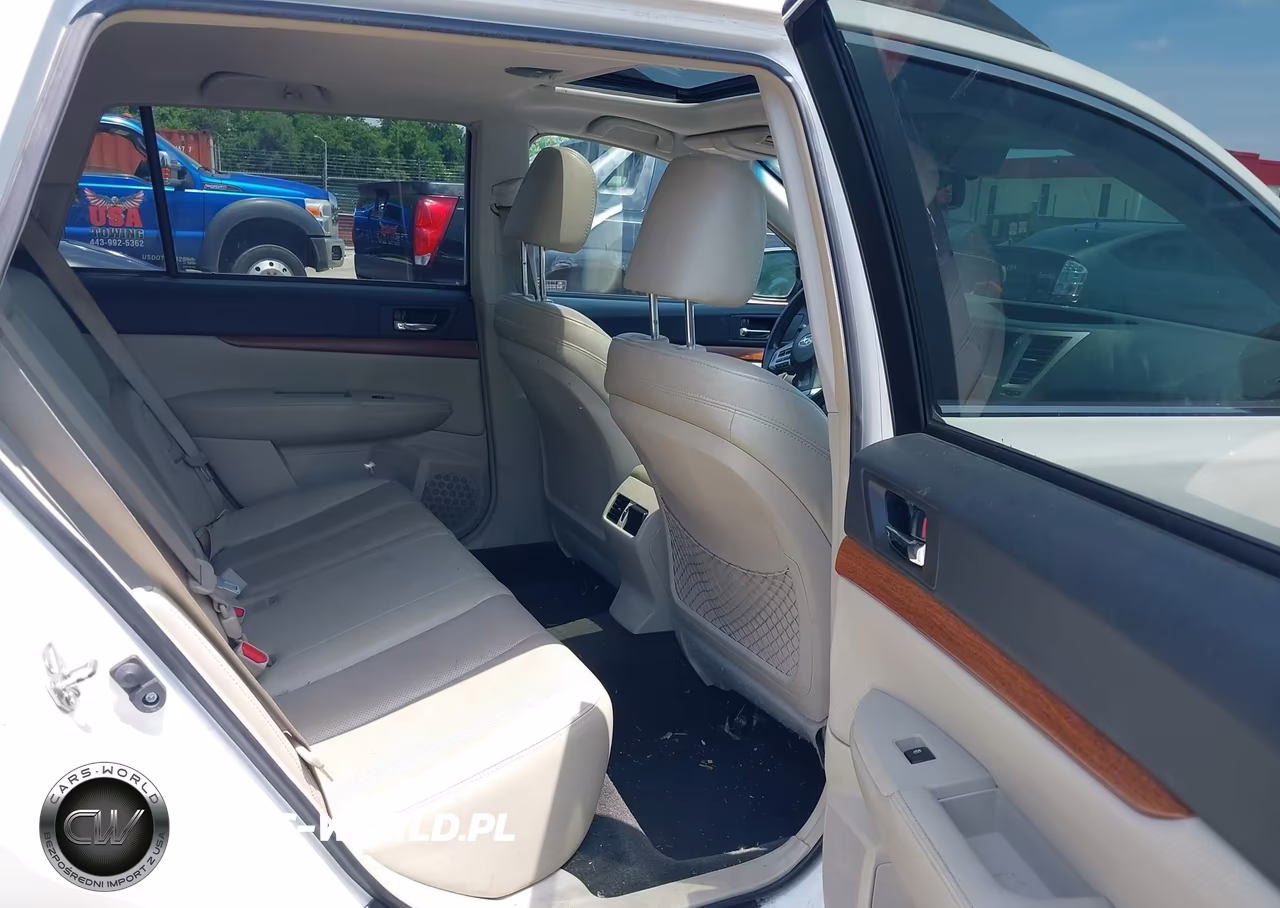2013 Subaru Outback 2.5I Limited VIN:4S4BRCPC1D3204645 - 8