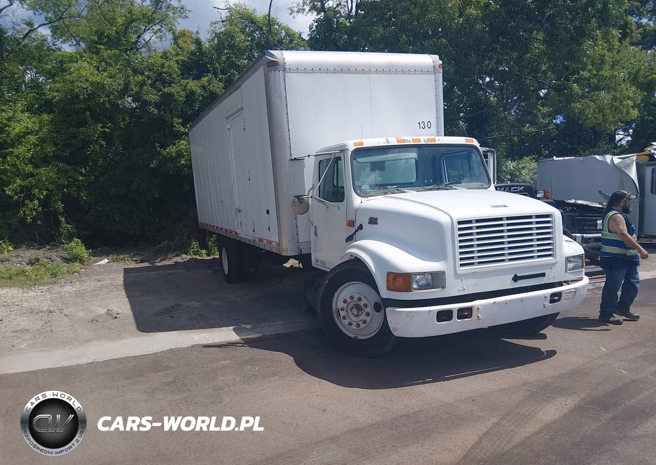1999 International 4000 4700