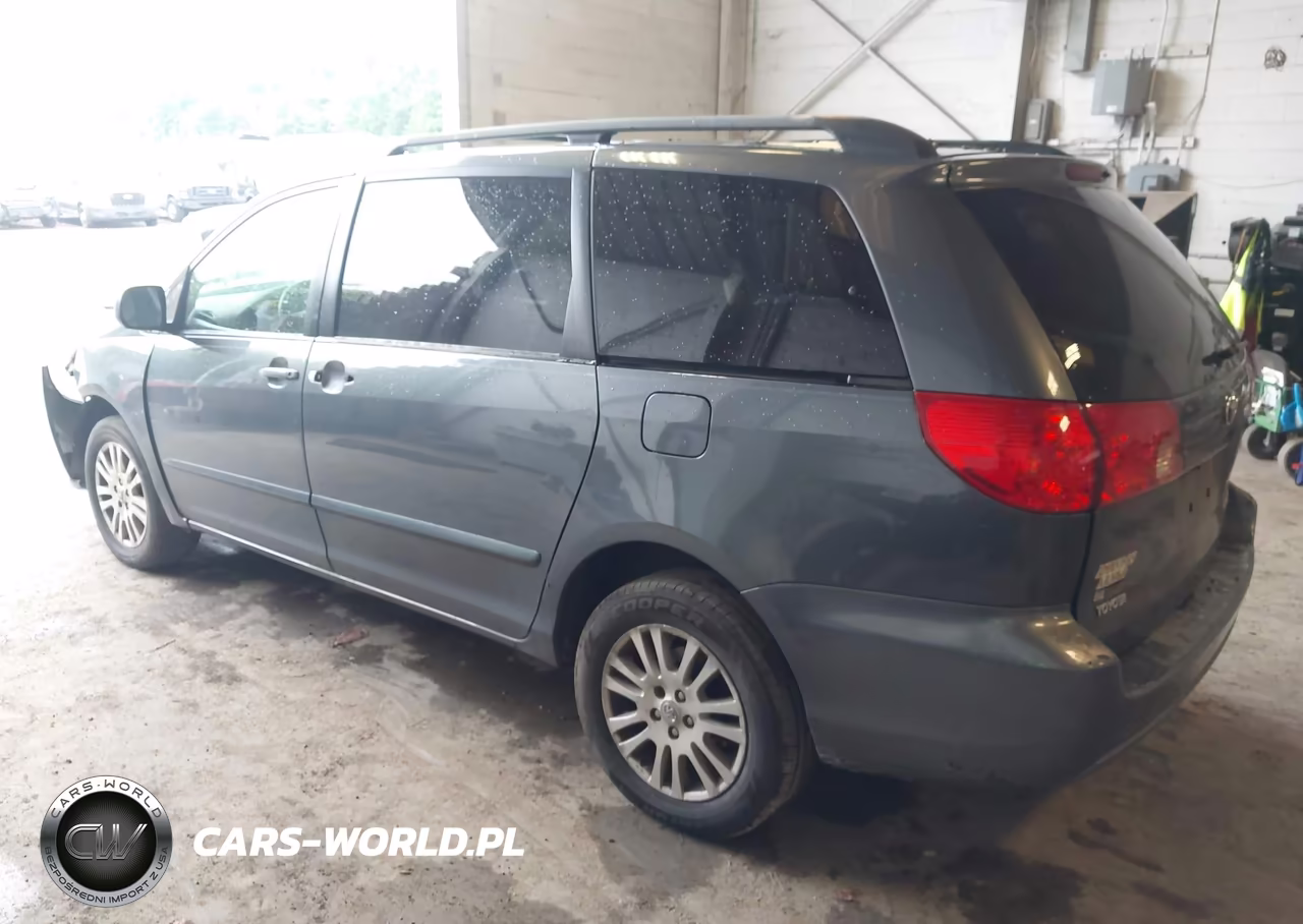 2008 Toyota Sienna Le VIN:5TDBK23C08S011111 - 3
