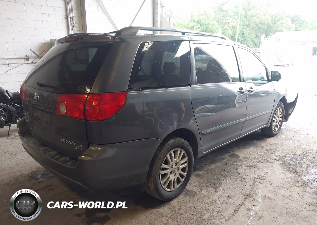 2008 Toyota Sienna Le VIN:5TDBK23C08S011111 - 4