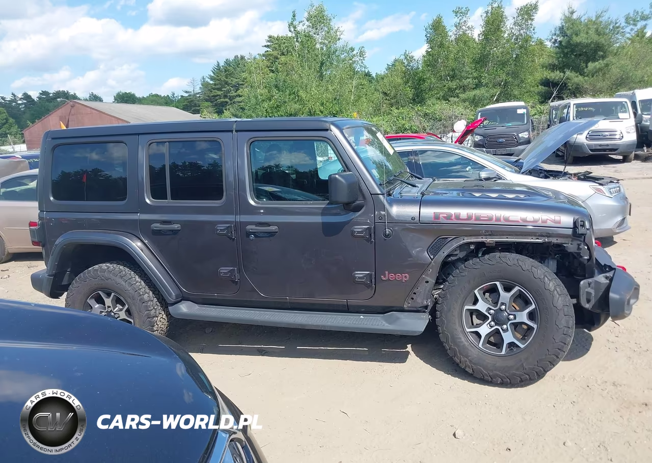 2018 Jeep Wrangler Unlimited Rubicon 4X4 VIN:1C4HJXFG1JW323954 - 13