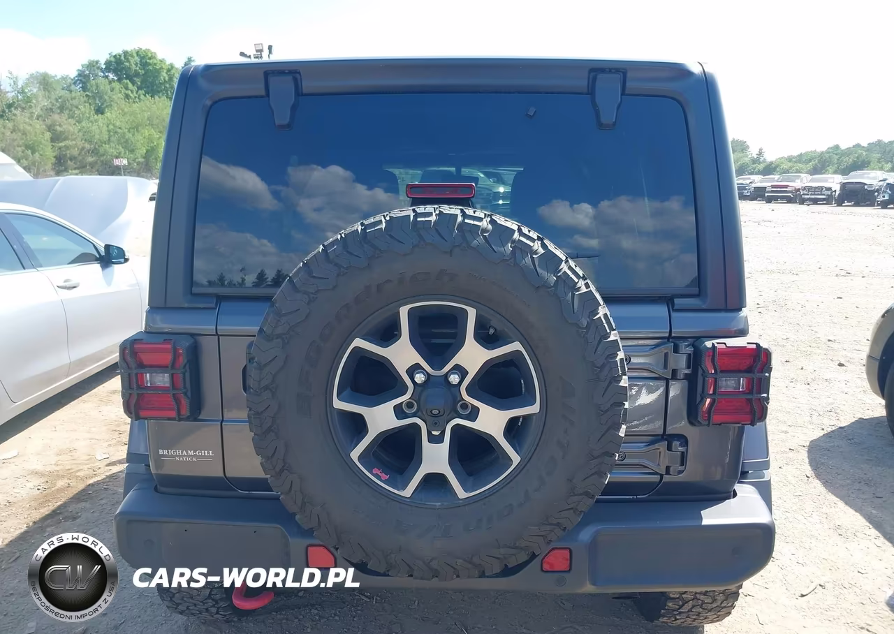 2018 Jeep Wrangler Unlimited Rubicon 4X4 VIN:1C4HJXFG1JW323954 - 16