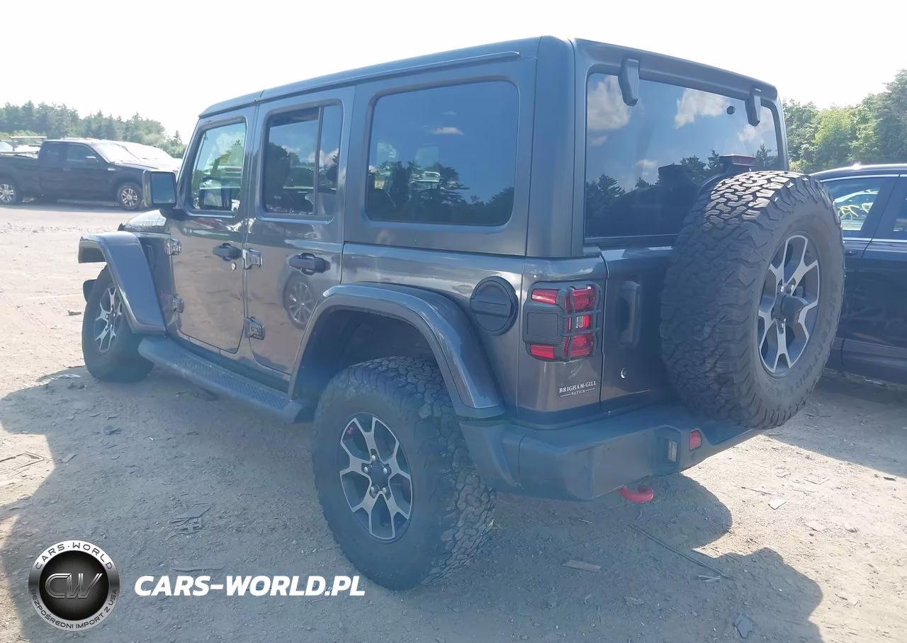 2018 Jeep Wrangler Unlimited Rubicon 4X4 VIN:1C4HJXFG1JW323954 - 3