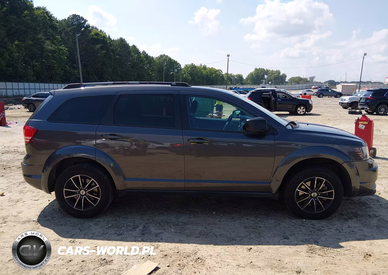 2018 Dodge Journey Se VIN:3C4PDCABXJT294256 - 13