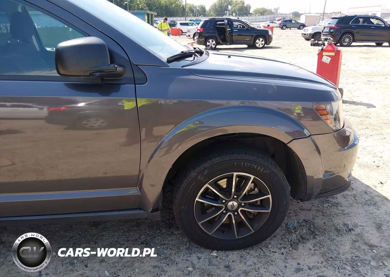 2018 Dodge Journey Se VIN:3C4PDCABXJT294256 - 19