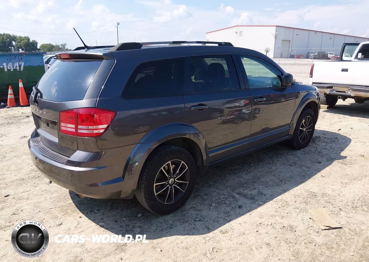 2018 Dodge Journey Se VIN:3C4PDCABXJT294256 - 4