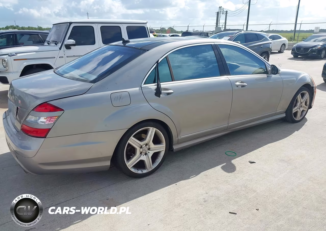 2008 Mercedes-Benz S 550 VIN:WDDNG71XX8A211708 - 4