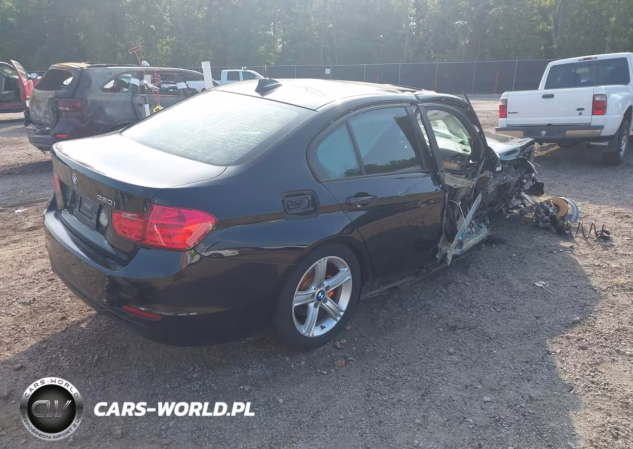 2015 BMW 320I VIN:WBA3B1G57FNT03784 - 4