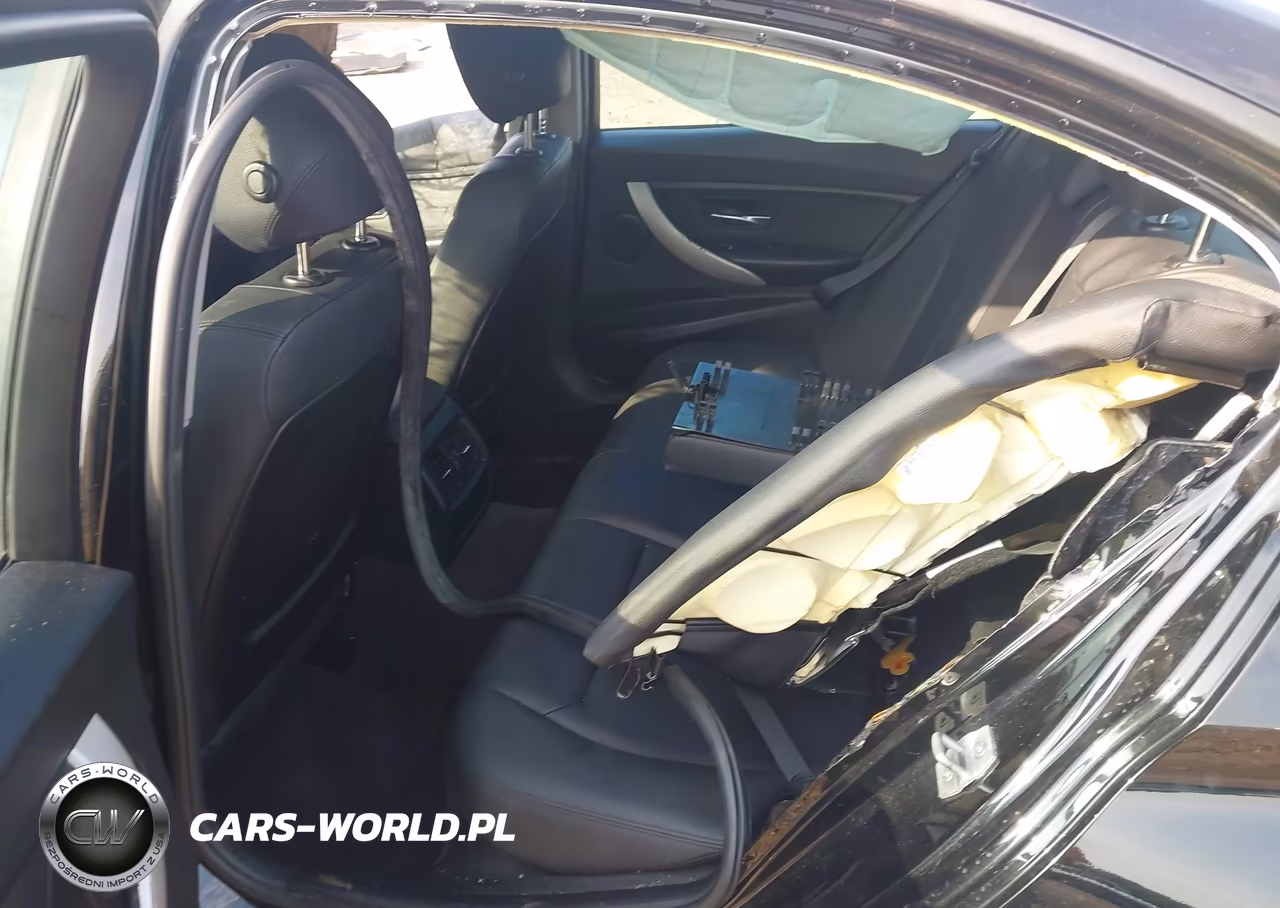 2015 BMW 320I VIN:WBA3B1G57FNT03784 - 8